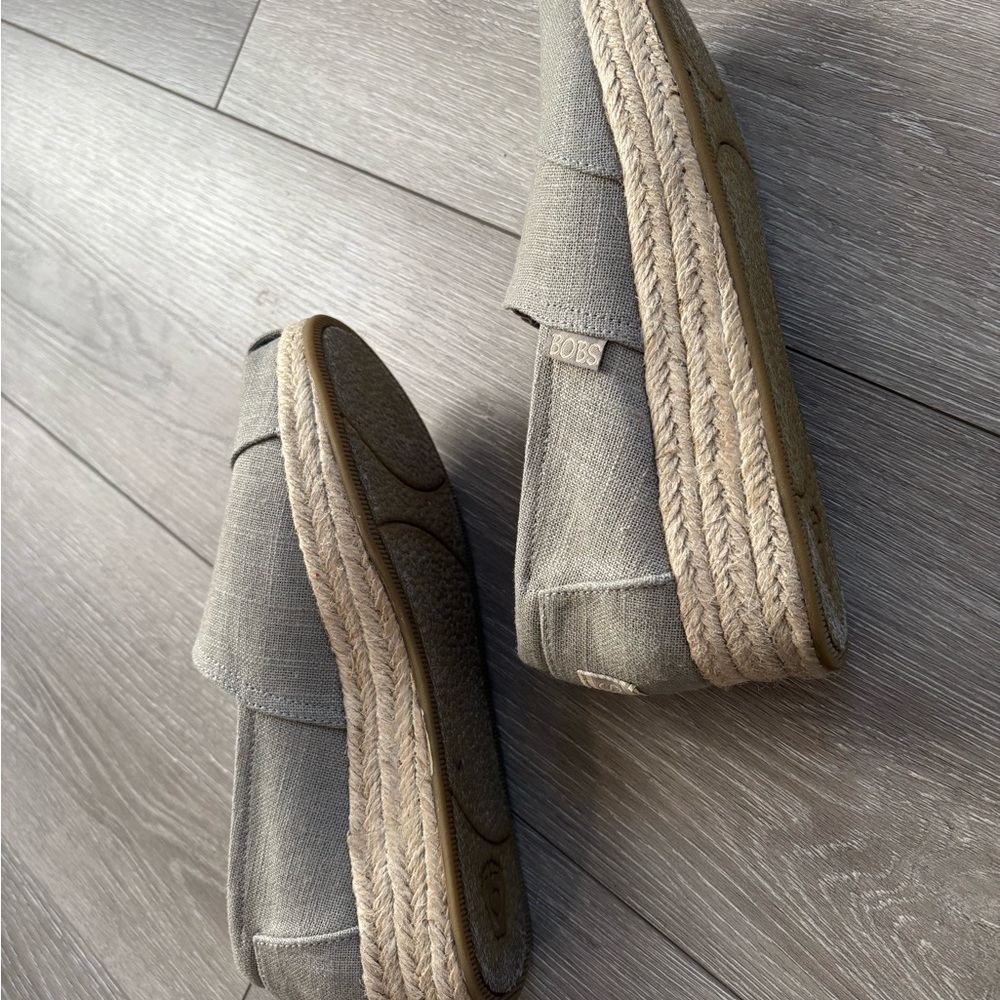 BOBS by Skechers Gray Wedge Slip On Shoes Memory Foam 7.5 - Picture 5 of 5